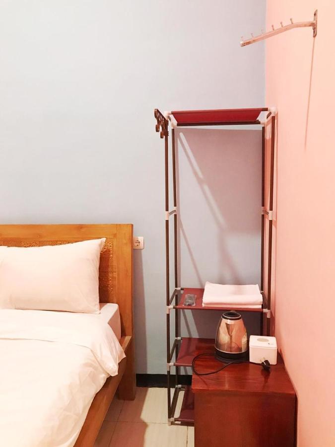 Roomz Budget Residence Σεμαράνγκ Εξωτερικό φωτογραφία